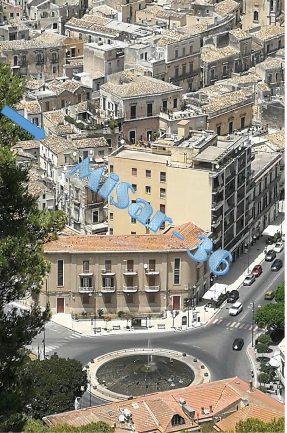 Misar-36 Hotel Modica Kültér fotó
